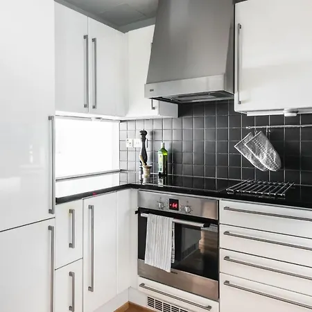 2ndhomes Luxury Kamppi Center With Sauna And Terrace
